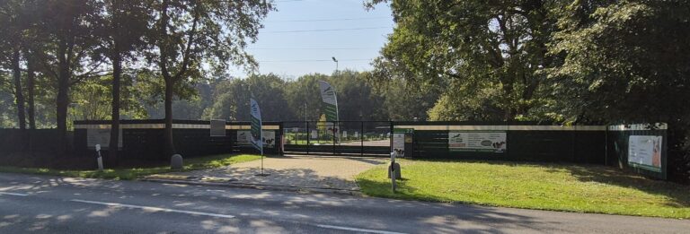 Hundeplatz mieten 20 titel
